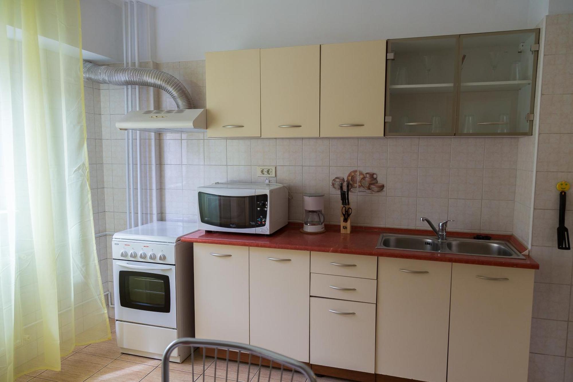 Sunny Old Town Apartments Бухарест Номер фото