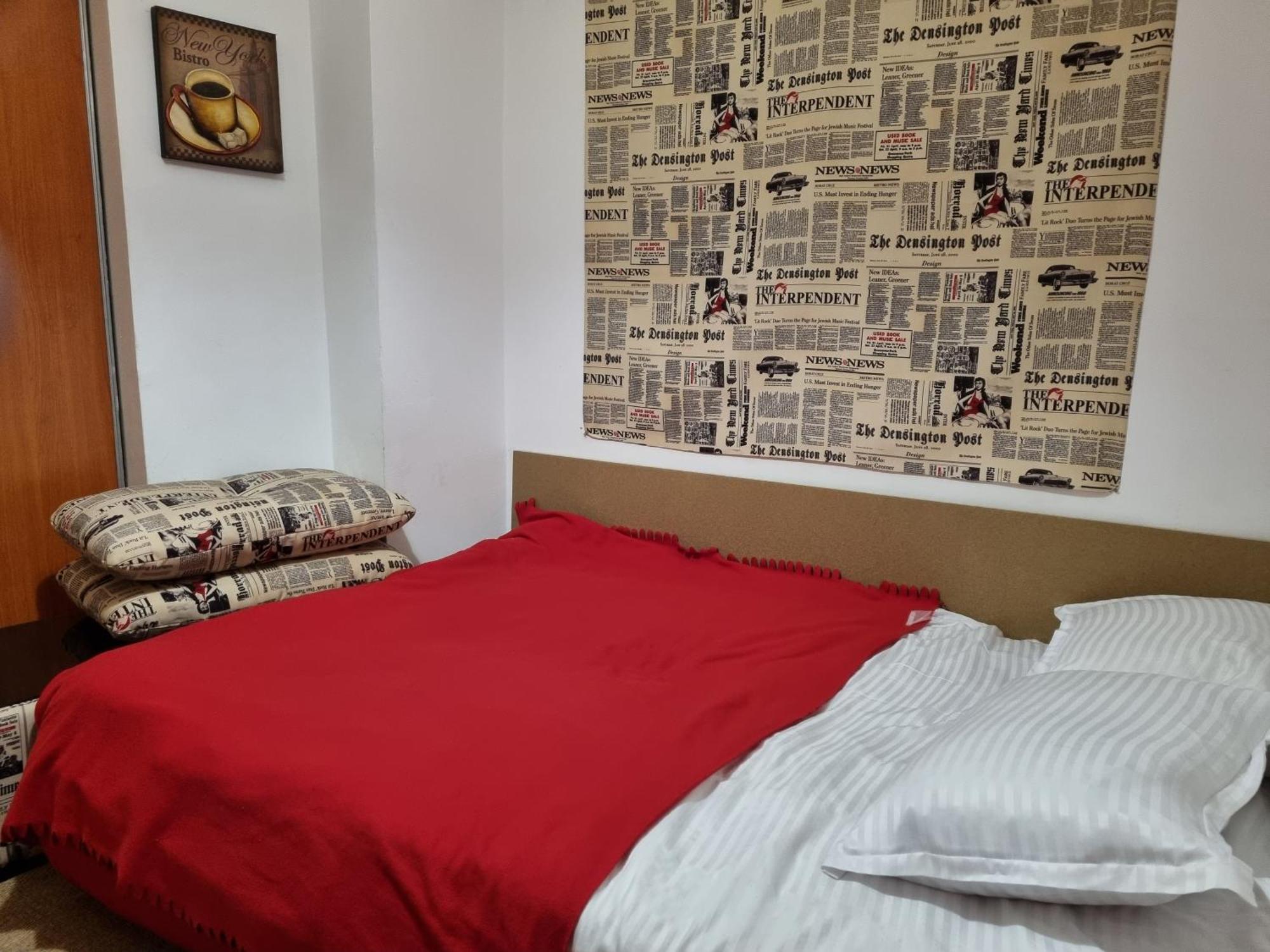 Sunny Old Town Apartments Бухарест Номер фото