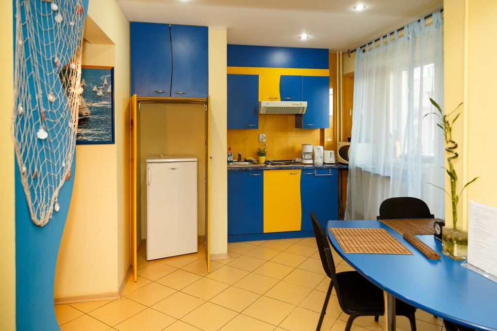 Sunny Old Town Apartments Бухарест Екстер'єр фото