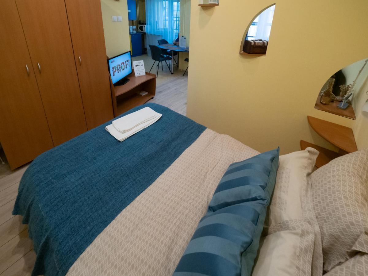 Sunny Old Town Apartments Бухарест Екстер'єр фото